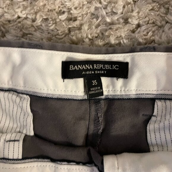 Banana Republic Aiden Gray Chino Shorts Men’s 35 - Picture 2 of 5